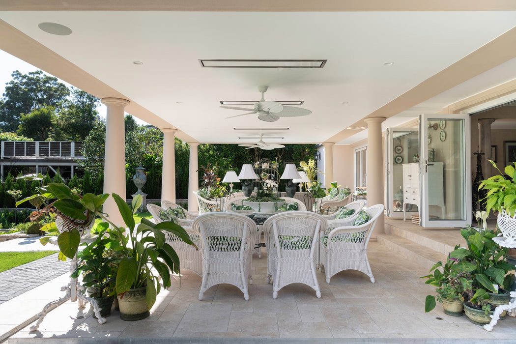 BROMIC BH0320022 Platinum Smart-heat Electric 3400W 208V Infrared Radiant Patio Heater - 50.2 x 2 x 7 in. - White